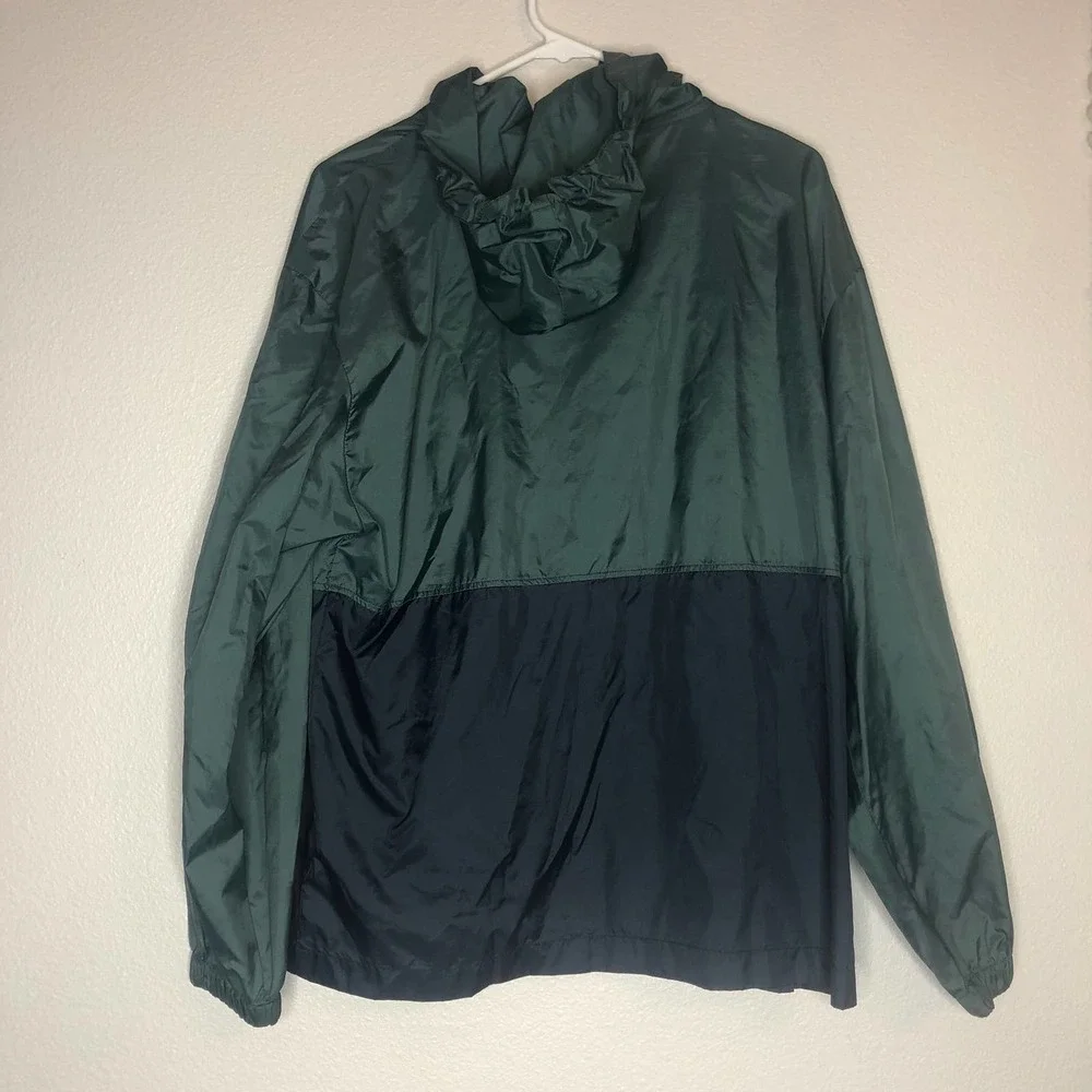 vintage walt disney world nylon zip up size small